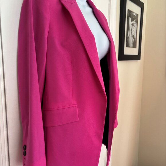 Theory size 6 pink Etiennette suit - Picture 6 of 8
